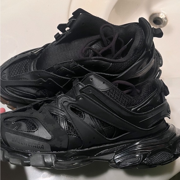 Balenciaga Track Sneaker ‘Clear Sole- Black’ (used) - Picture 3 of 4